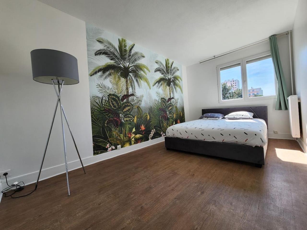 Grand Appartement 3 Chambres Disney - Paris - 82M2 Neuilly-sur-Marne Exterior foto