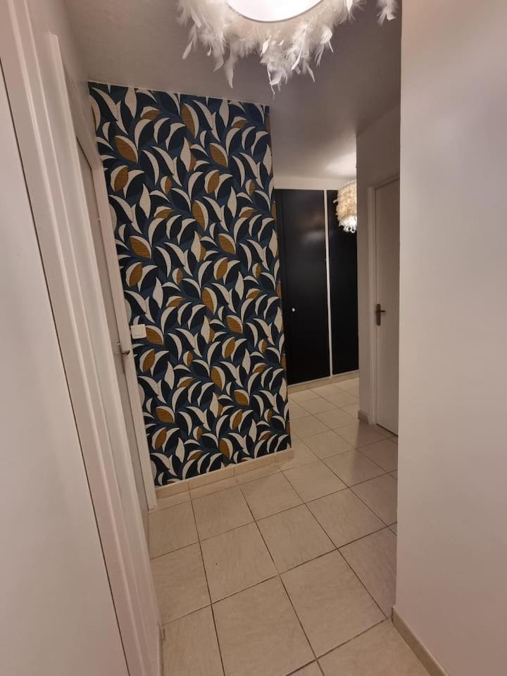 Grand Appartement 3 Chambres Disney - Paris - 82M2 Neuilly-sur-Marne Exterior foto