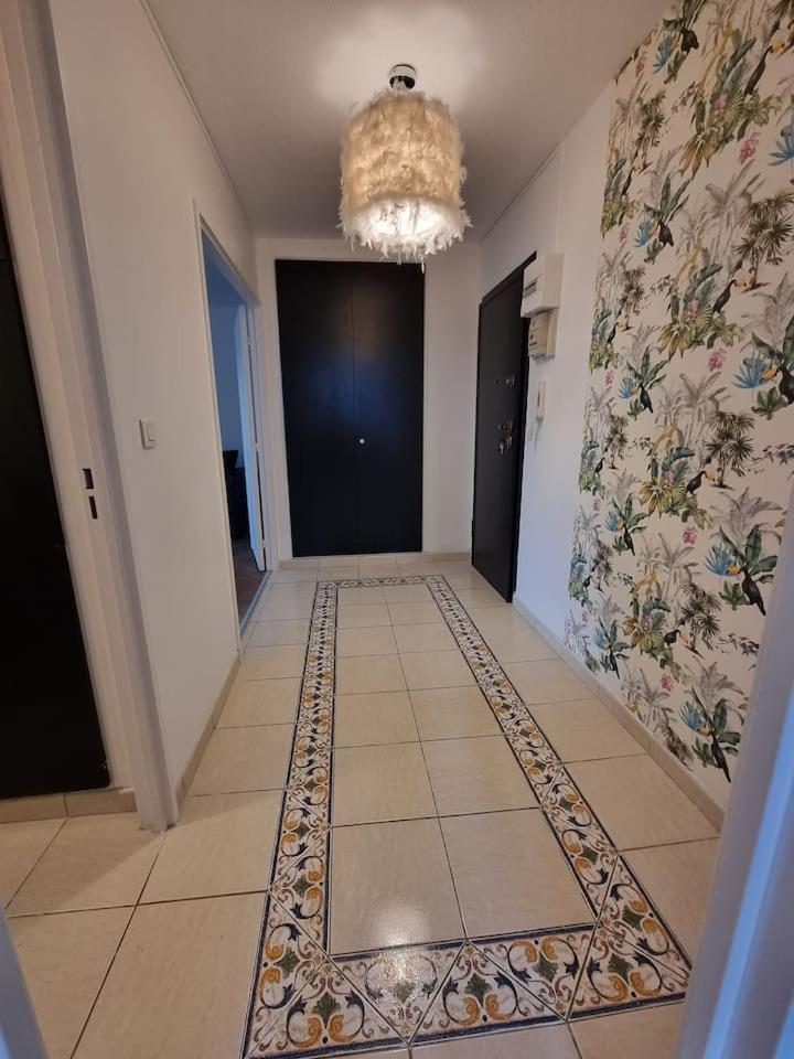 Grand Appartement 3 Chambres Disney - Paris - 82M2 Neuilly-sur-Marne Exterior foto