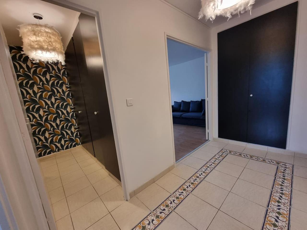 Grand Appartement 3 Chambres Disney - Paris - 82M2 Neuilly-sur-Marne Exterior foto
