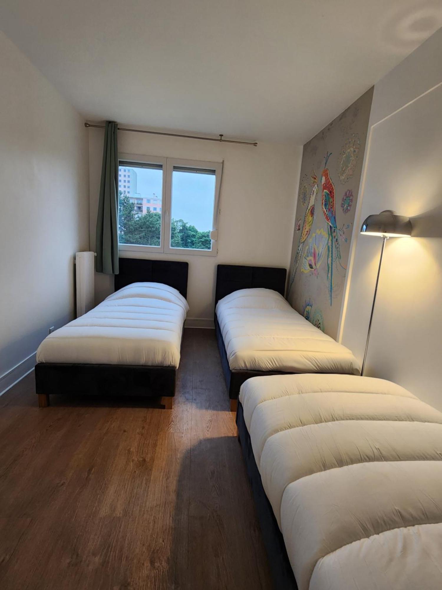 Grand Appartement 3 Chambres Disney - Paris - 82M2 Neuilly-sur-Marne Exterior foto
